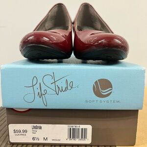 Life Stride Women's Pargi Red Shoes